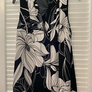 White House Black Market Shell Top